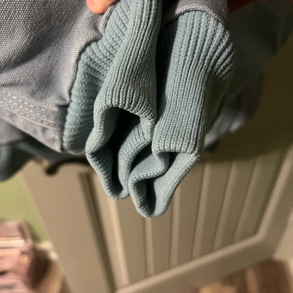 Carhartt powder blue - Picture 5 of 10